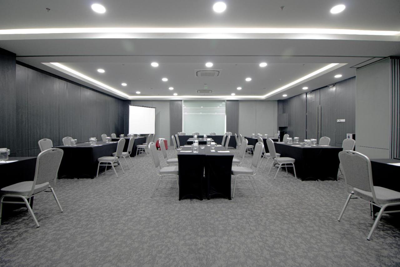 Laska Hotel Subang Exterior photo